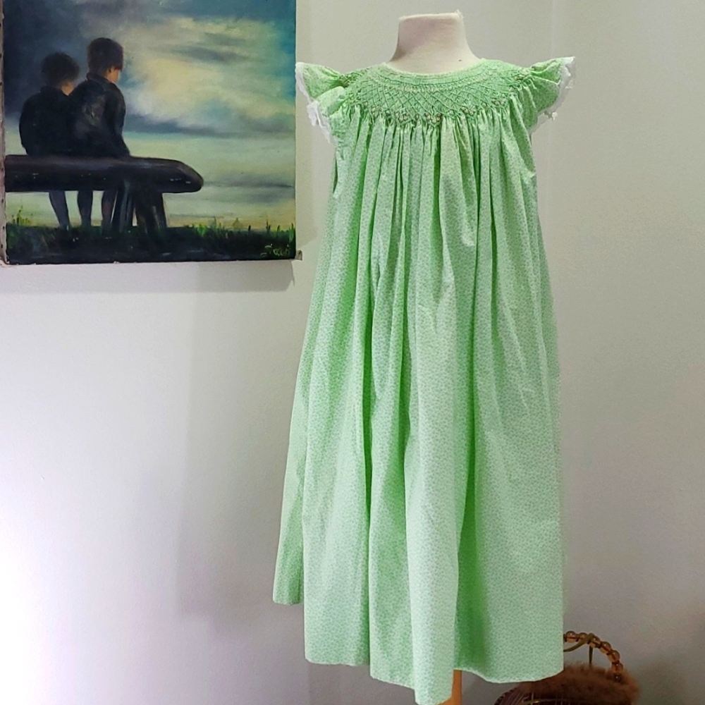 Mary James Smocked log dress size 6x
